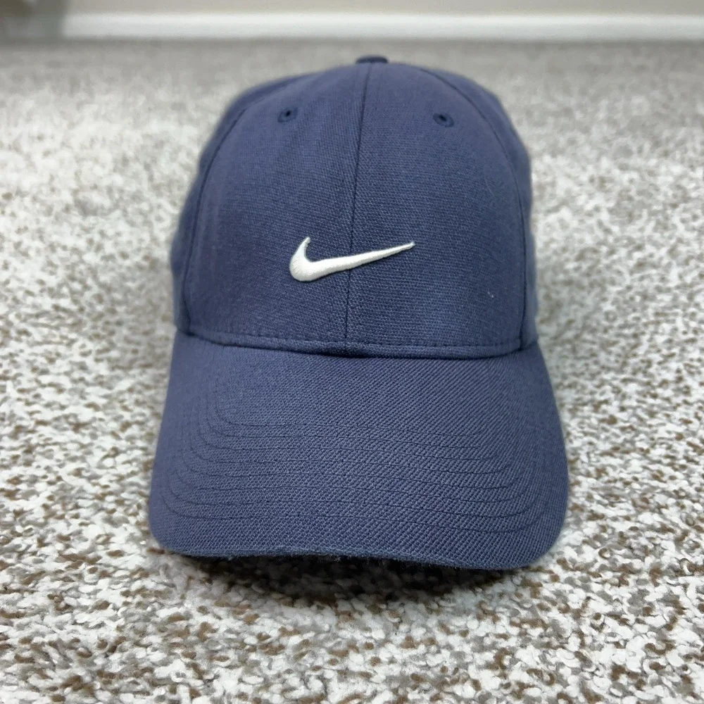 Nike Hat Cap Fitted‎ Mens One Size Blue Twill Swoosh Logo Casual Sports Gray Tag